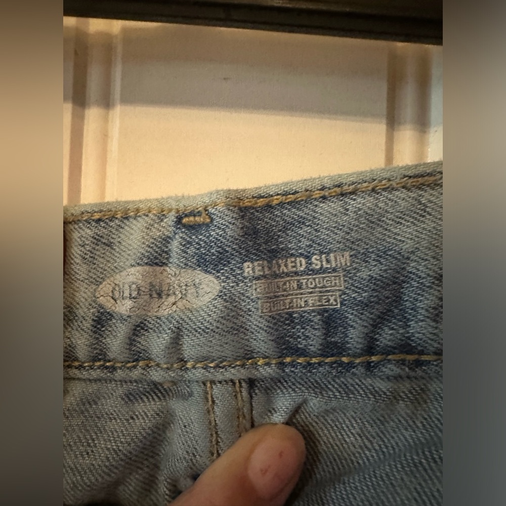 Relaxed slim built in flex men distressed ripped light blue jeans si”z 36x30 - Picture 6 of 9